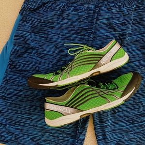 Men's running hiking barefoot shoe Merrell